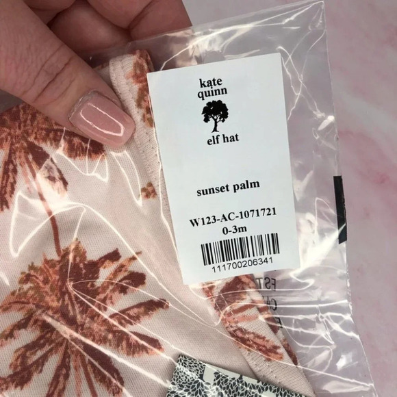 NWT Kate Quinn bloomers and elf hat set sunset palm size 0-3 months - Picture 5 of 7